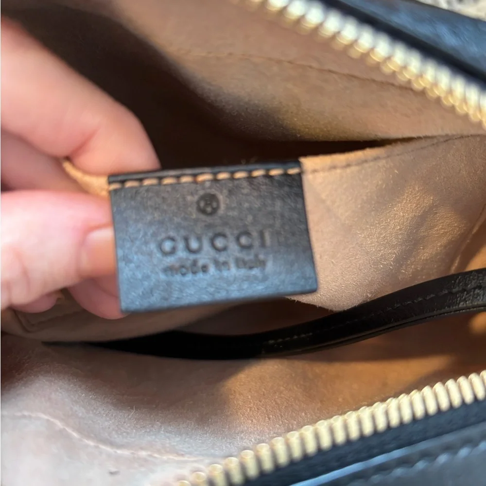 Gucci Marmont Small Bag - Picture 9 of 17